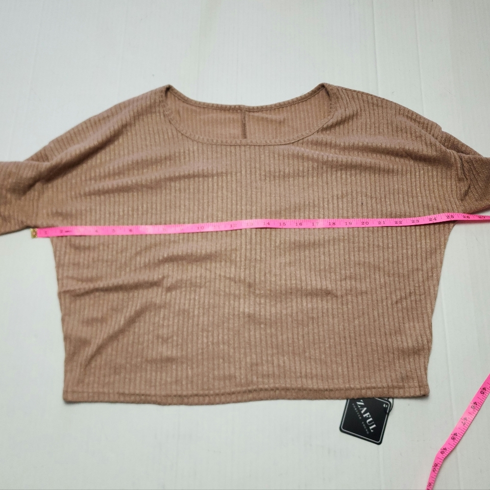 Sweater - Picture 11 of 13